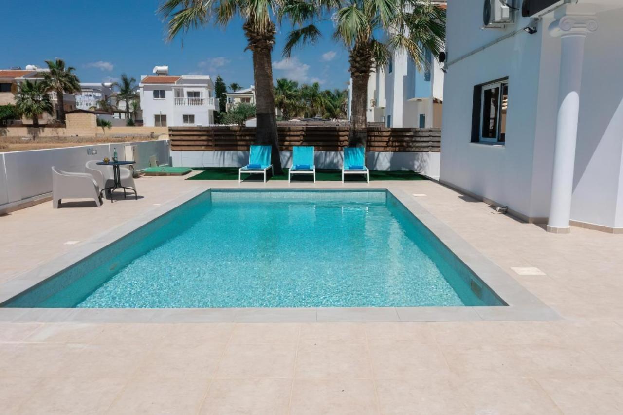 Villa Suncity Boutique Beachfront Aya Napa