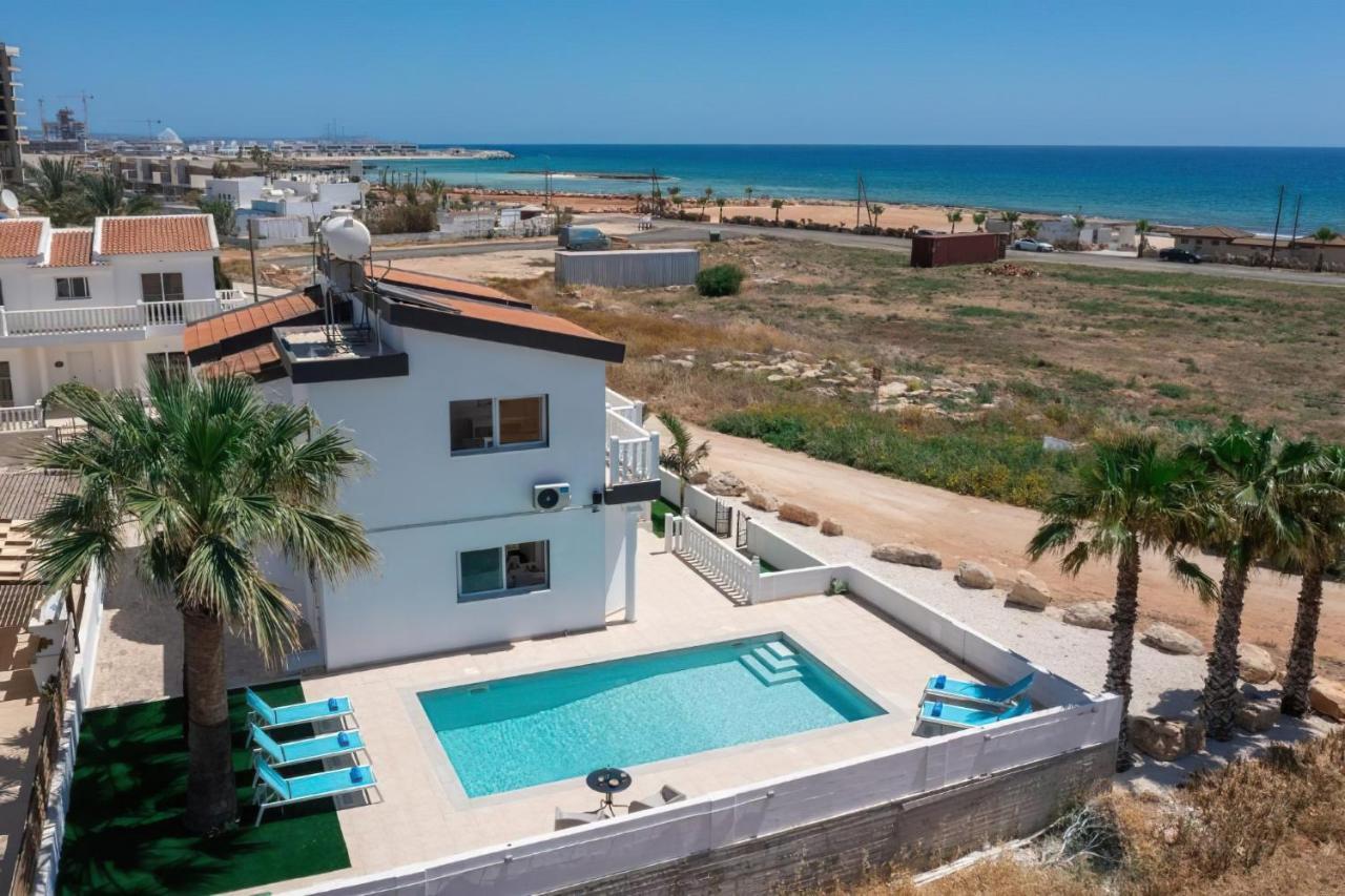 Villa Suncity Boutique Beachfront Aya Napa